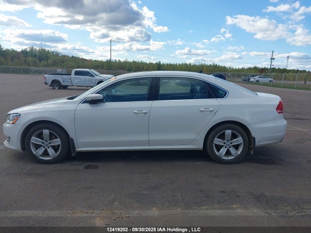 Volkswagen Passat 2015 1VWBS7A35FC100443 Image 15