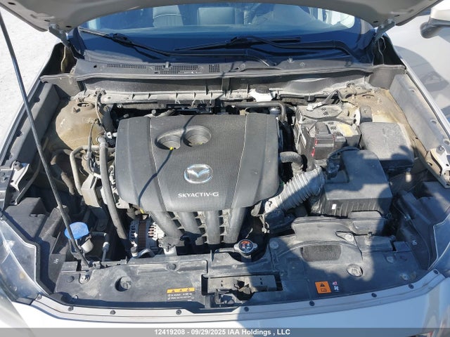 JM1DKFC77N1601382 Mazda pe