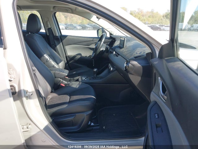 JM1DKFC77N1601382 Mazda pe