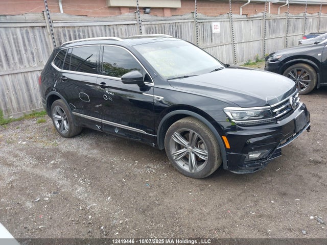 3VV4B7AXXMM138553 Volkswagen Tiguan