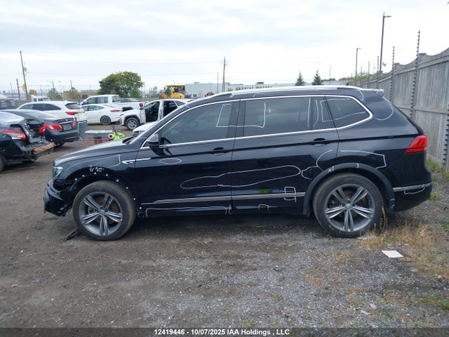 3VV4B7AXXMM138553 Volkswagen Tiguan