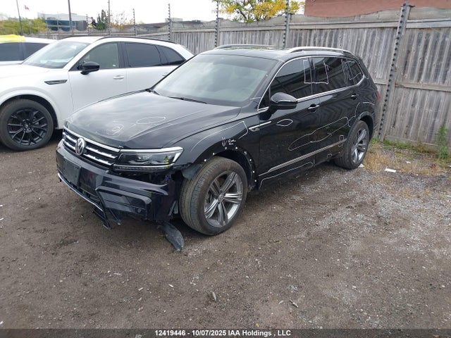 3VV4B7AXXMM138553 Volkswagen Tiguan
