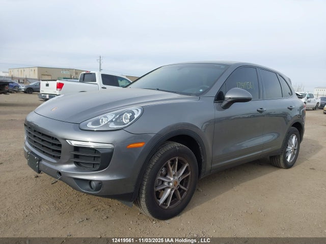 Porsche Cayenne 2016 WP1AA2A27GLA06169 Image 2