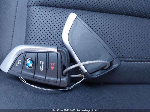 5UX53DP03R9W62012 BMW X3