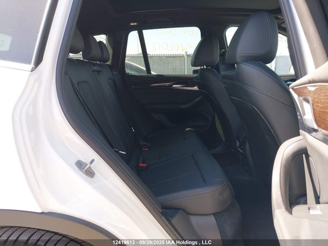 5UX53DP03R9W62012 BMW X3