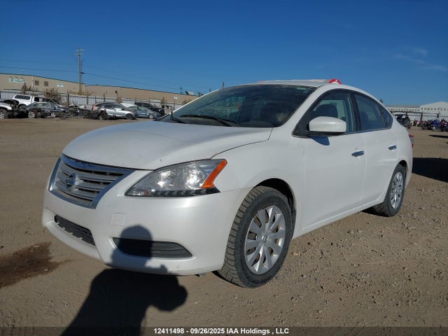 3N1AB7APXEL629572 Nissan 2014