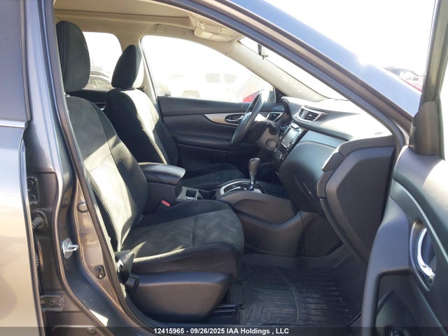 5N1AT2MV5GC865662 Nissan 2016