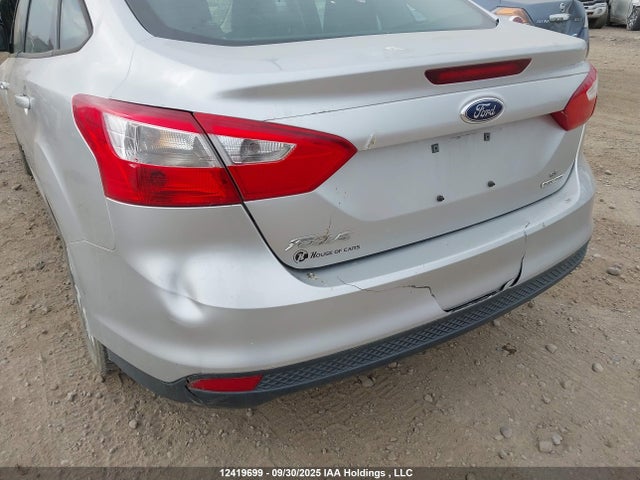 Ford Focus 2014 1FADP3F27EL100292 Image 12