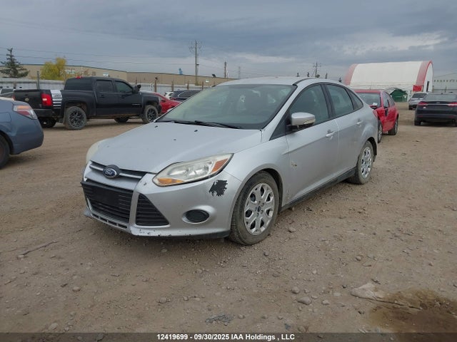 Ford Focus 2014 1FADP3F27EL100292 Image 2