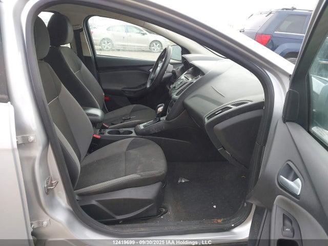 Ford Focus 2014 1FADP3F27EL100292 Image 5