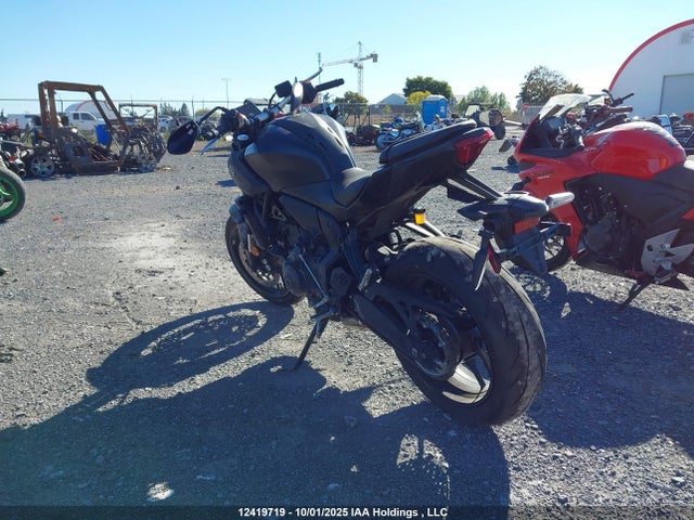 JYARM48N5SA000510 Yamaha Mtn690 (mt-07)