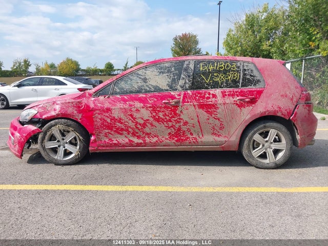 3VWB17AU5JM282731 Volkswagen 2018