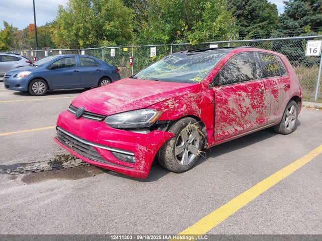 3VWB17AU5JM282731 Volkswagen 2018