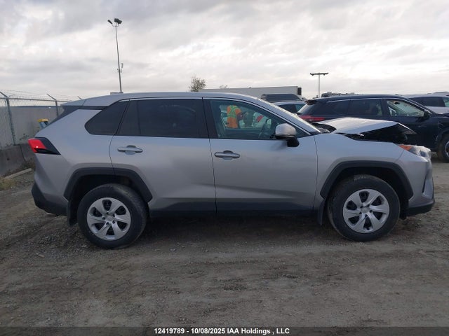 Toyota RAV4 2025 2T3B1RFV3SC533344 Image 36