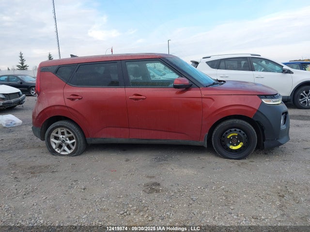 2021 Kia Soul Ex მანქანა იყიდება აუქციონზე, vin: KNDJ33AU6M7780081, აუქციონის ნომერი: 12419874