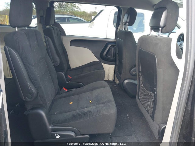 Dodge 2016 2016 2C4RDGBG6GR162908 Image 8