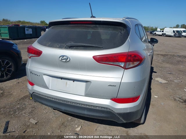 Hyundai 2016 2016 KM8J3CA40GU041435 Image 4