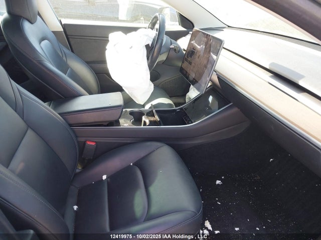 5YJ3E1EA1KF402295 Tesla MODEL 3