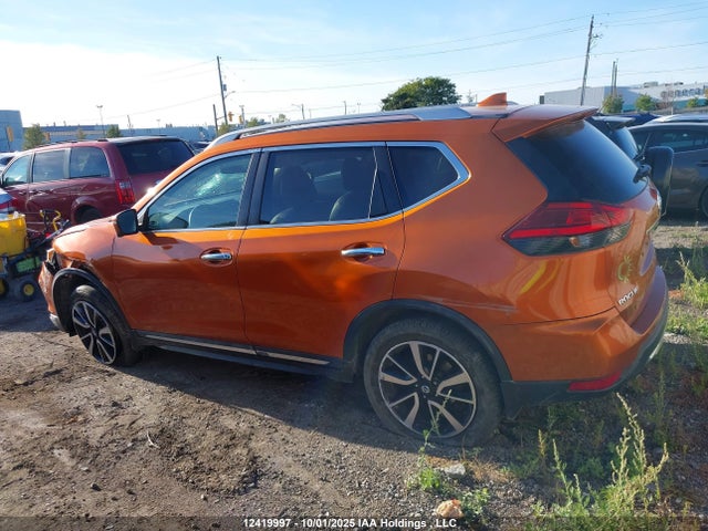12419997 :رقم المزاد ، 5N1AT2MV3HC740015 vin ، 2017 Nissan Rogue Sv/sl مزاد بيع