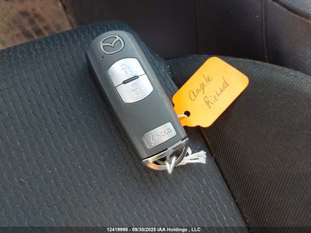 JM3KE2BE5E0399422 Mazda pe