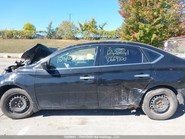 3N1AB7AP4EL669100 Nissan Sentra