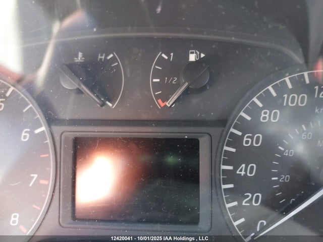 3N1AB7AP4EL669100 Nissan Sentra
