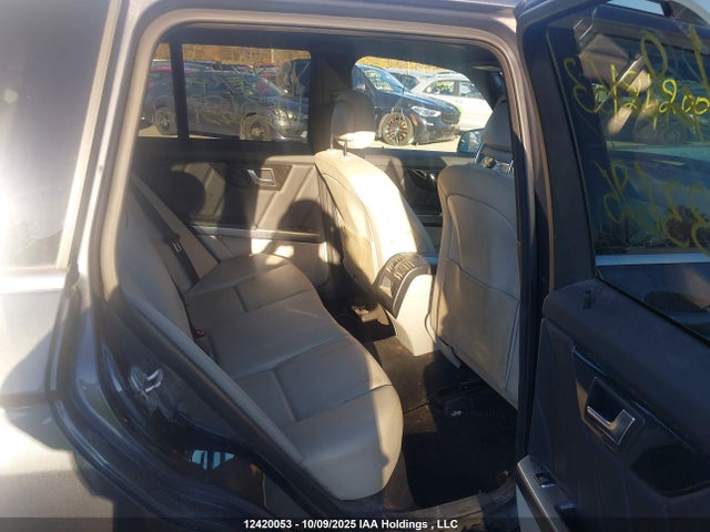 WDCGG0EB2FG433625 Mercedes-Benz Glk-Class