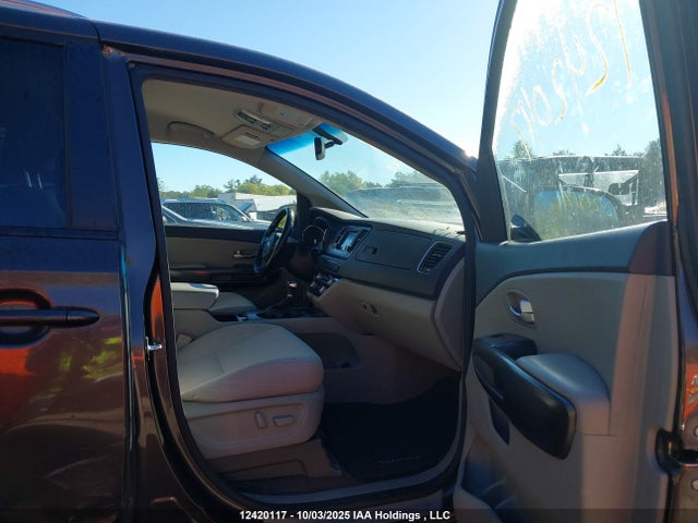 KNDMB5C13H6258759 KIA 2017