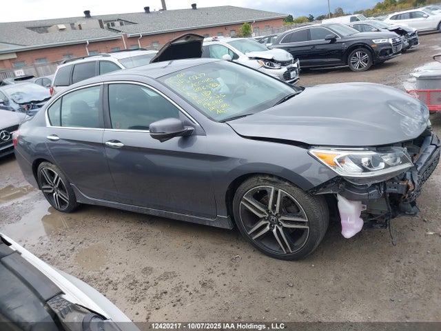 1HGCR2E5XGA806582 Honda k24w1