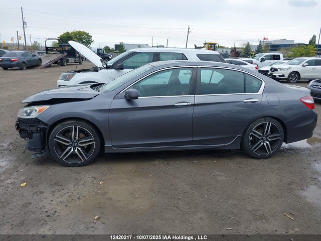 1HGCR2E5XGA806582 Honda k24w1