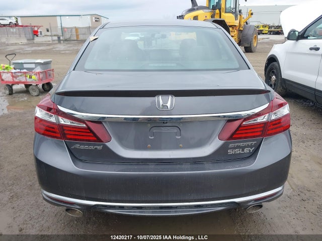 1HGCR2E5XGA806582 Honda k24w1