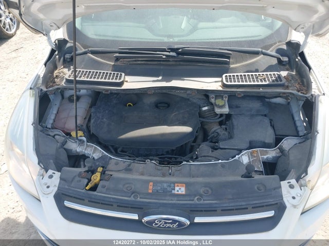 1FMCU9G97FUA54676 Ford 2015