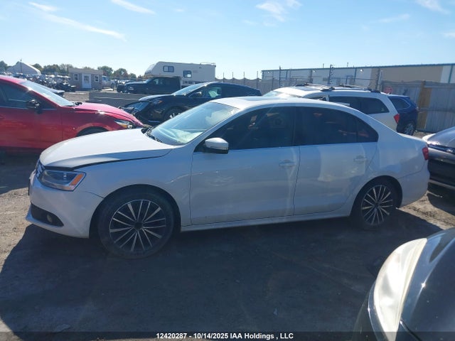 12420287 :رقم المزاد ، 3VWLL7AJ8DM358032 vin ، 2013 Volkswagen Jetta 2.0 Tdi Highline مزاد بيع