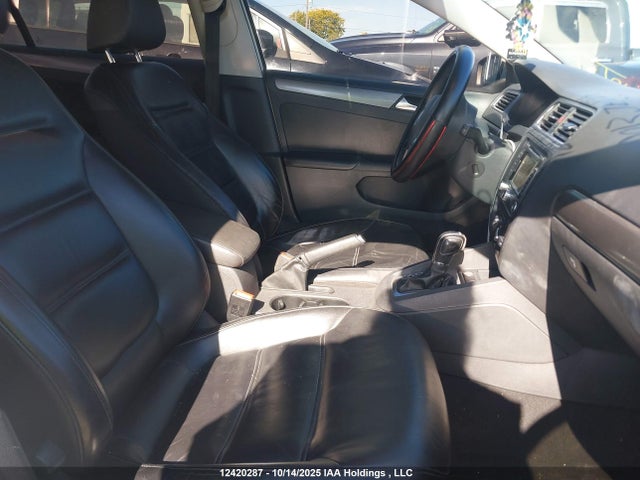 12420287 :رقم المزاد ، 3VWLL7AJ8DM358032 vin ، 2013 Volkswagen Jetta 2.0 Tdi Highline مزاد بيع