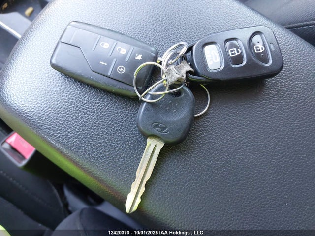 KMHD84LF2HU188053 Hyundai Elantra