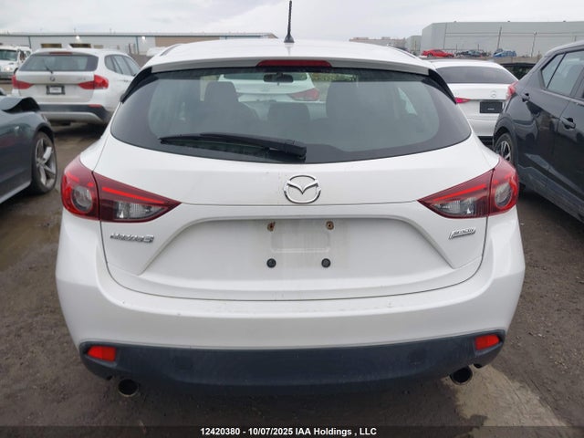 3MZBM1K74FM202503 Mazda pe