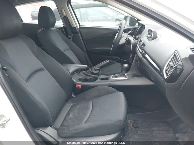 3MZBM1K74FM202503 Mazda pe