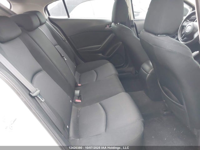 3MZBM1K74FM202503 Mazda pe