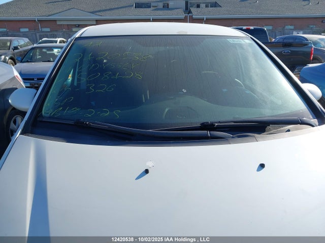 Honda j35z8 2014 5FNRL5H47EB508428 Image 17