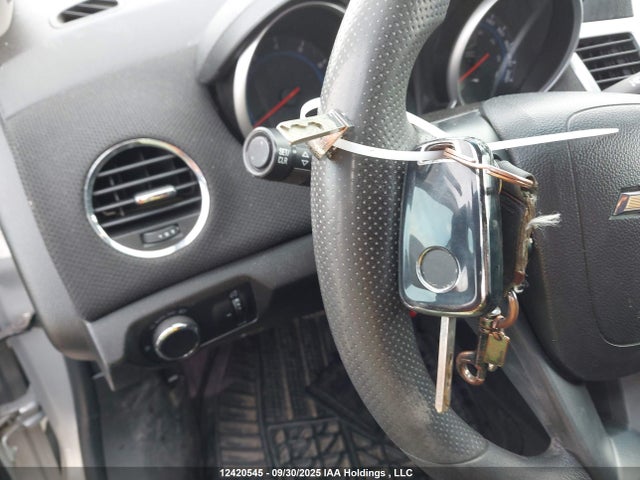 Chevrolet LUV 2015 1G1PC5SB0F7251451 Image 11