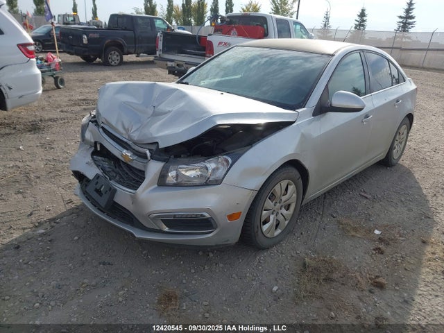 Chevrolet LUV 2015 1G1PC5SB0F7251451 Image 2