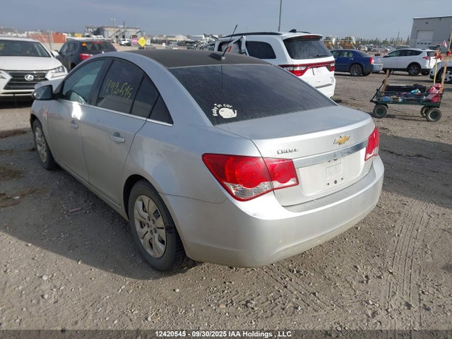 Chevrolet LUV 2015 1G1PC5SB0F7251451 Image 3