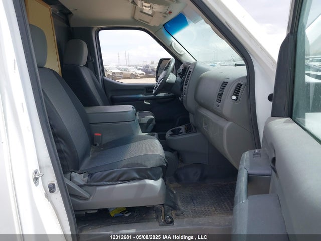 1N6BF0KY3KN805679 Nissan 2019