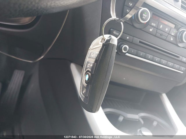 BMW 2014 2014 5UXWX9C59E0D41410 Image 11