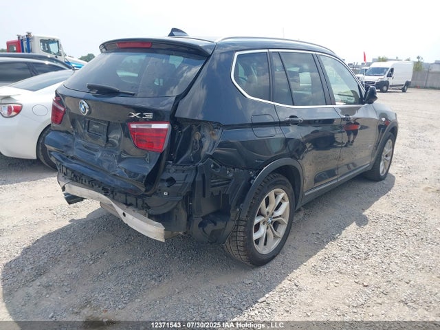 BMW 2014 2014 5UXWX9C59E0D41410 Image 4