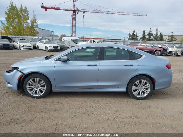 1C3CCCAG3FN736853 Chrysler 2015