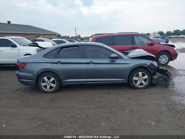 3VWE57BU5KM218982 Volkswagen 1.8 tsi