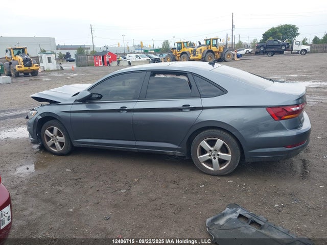 3VWE57BU5KM218982 Volkswagen 1.8 tsi