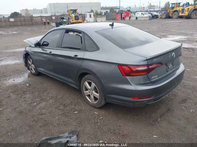 3VWE57BU5KM218982 Volkswagen 1.8 tsi