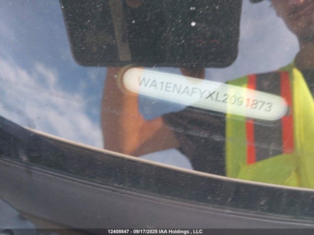 WA1ENAFYXL2091873 Audi Q5
